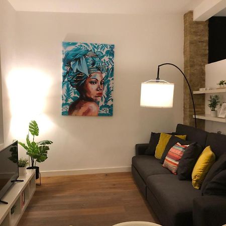 Impresionante Apartamento En Ruzafa Al Lado Del Mercado Valencia Luaran gambar