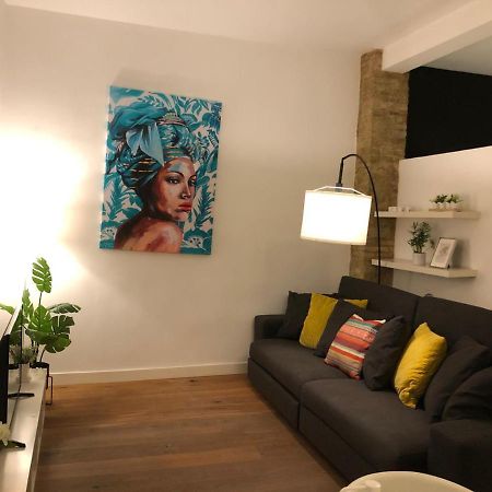 Impresionante Apartamento En Ruzafa Al Lado Del Mercado Valencia Luaran gambar