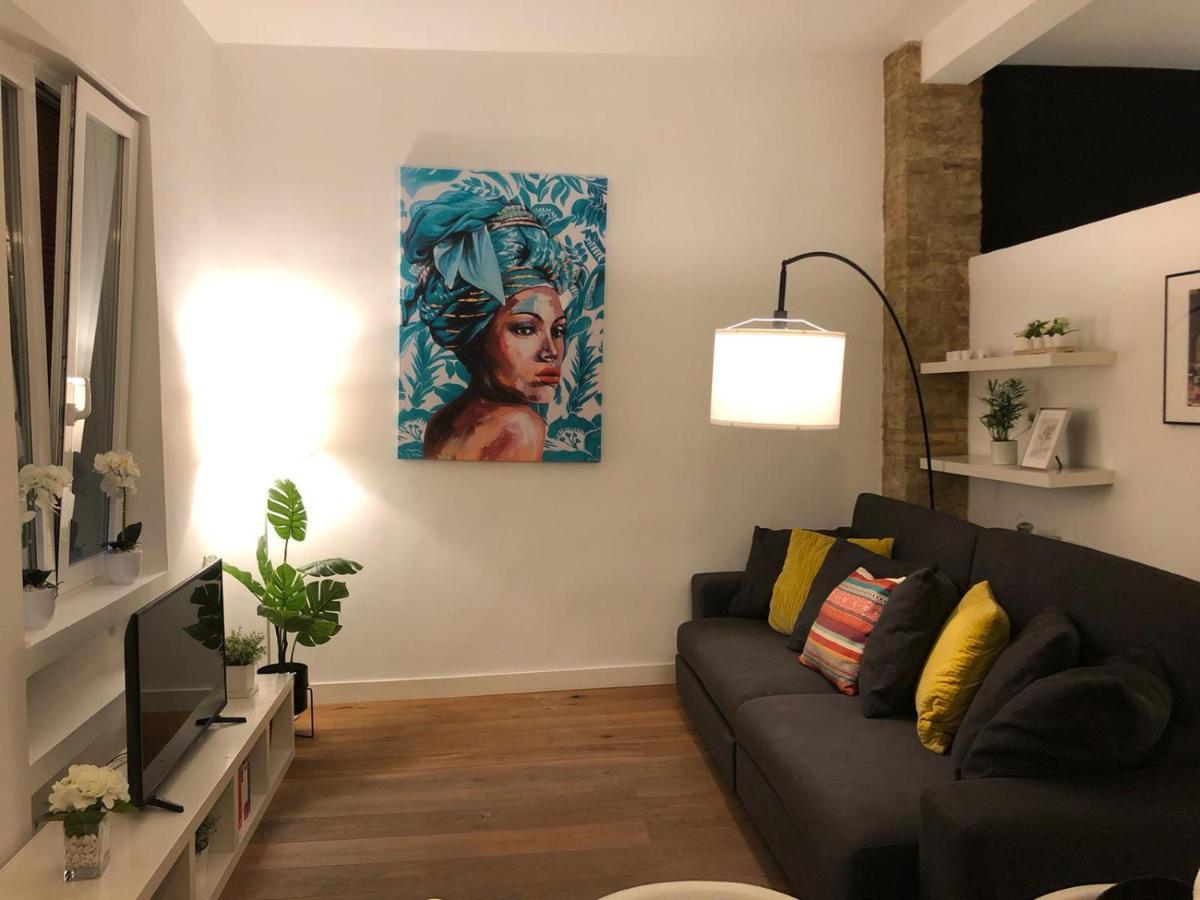 Impresionante Apartamento En Ruzafa Al Lado Del Mercado Valencia Luaran gambar