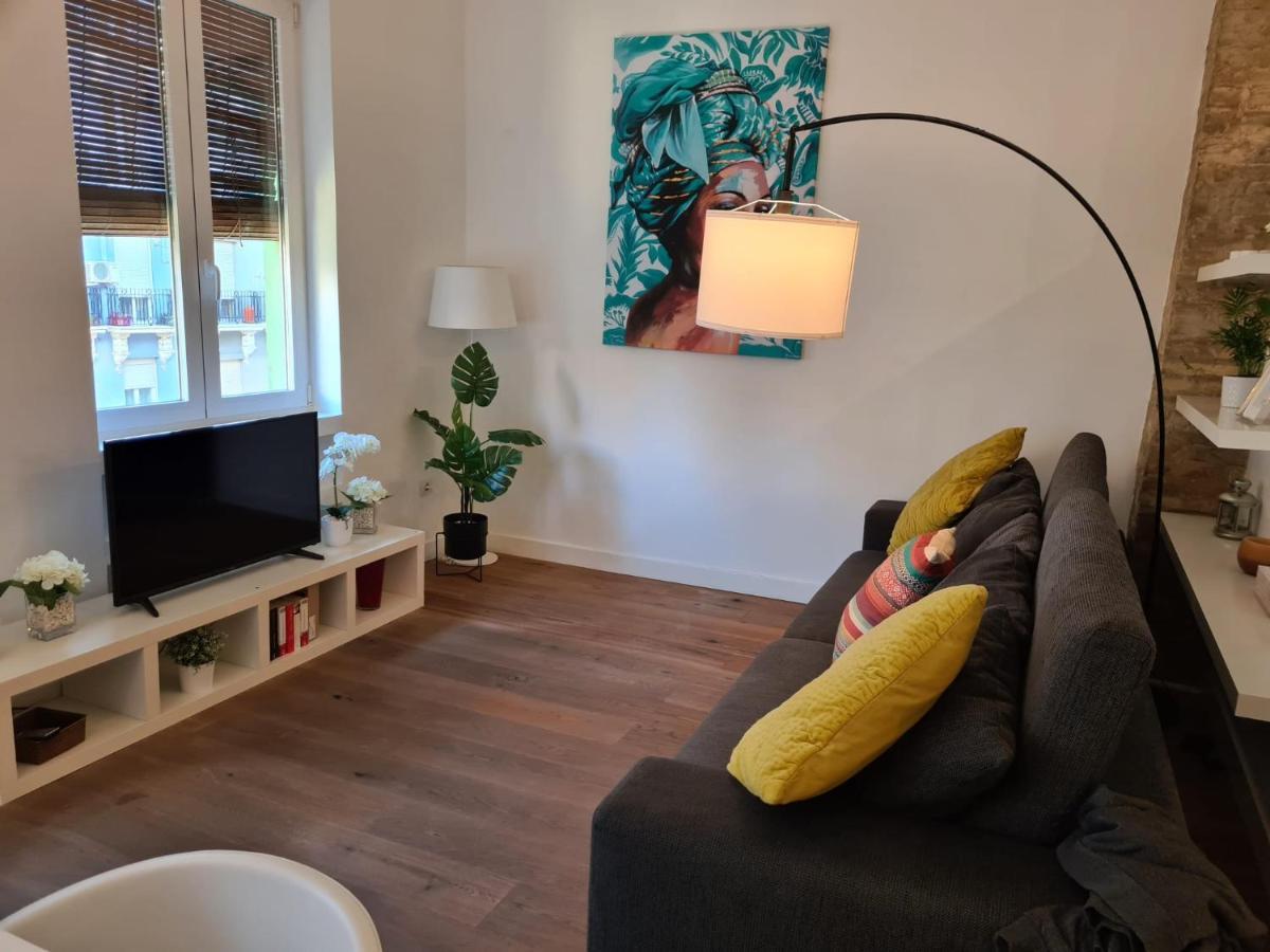 Impresionante Apartamento En Ruzafa Al Lado Del Mercado Valencia Luaran gambar