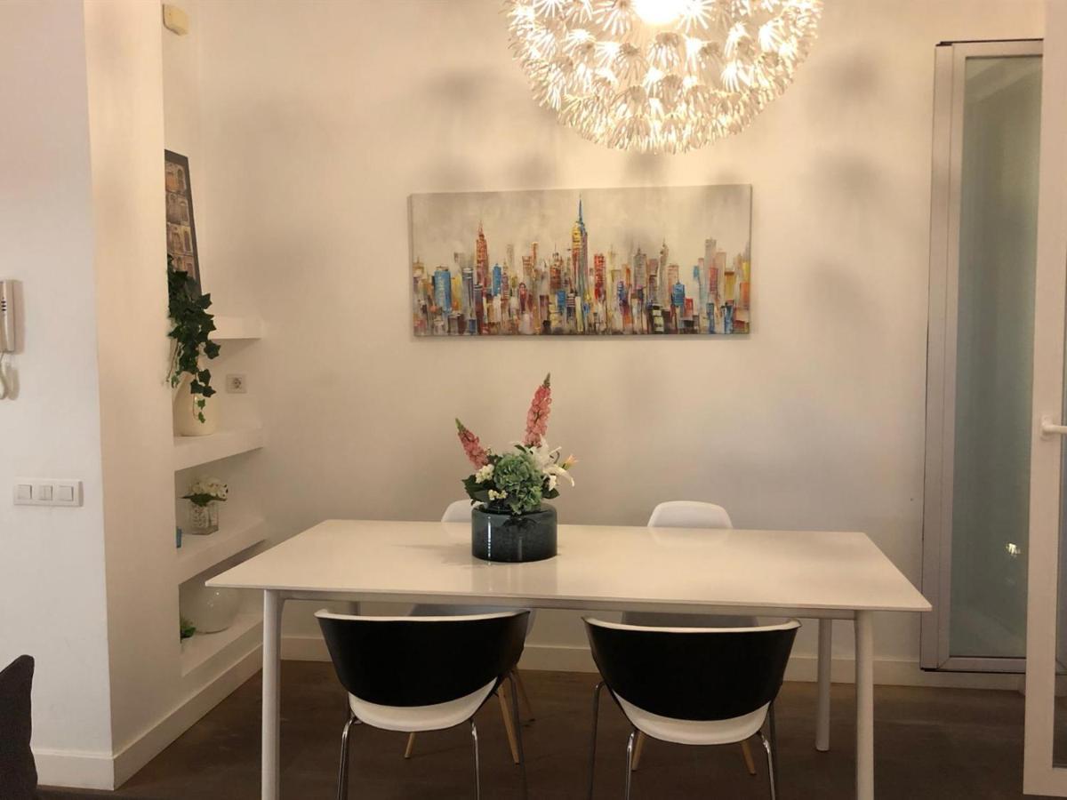 Impresionante Apartamento En Ruzafa Al Lado Del Mercado Valencia Luaran gambar